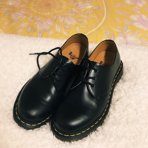women's 1461 smooth
